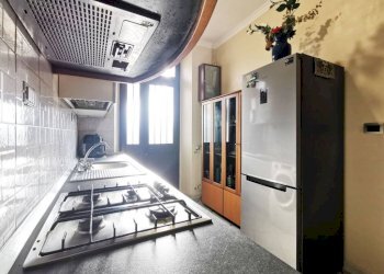 Cucina - Bilocale via Sesia, 8, Torino (zona Barriera Milano) - foto 5
