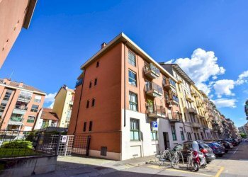 Facciata - Apartment via Perosa, 11, Torino (neighborhood Cenisia) - photo 1