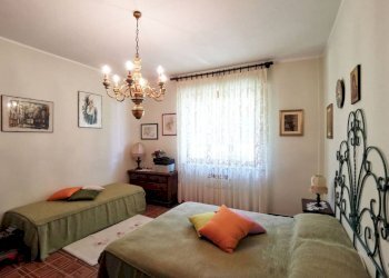 Camera da letto - Bilocale Borgata Meinà, 15, Rubiana - foto 32