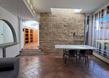 Salone - Appartamento piazza Santa Maria, 13, Peveragno - foto 8