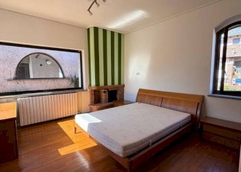 Camera da letto - Appartamento piazza Santa Maria, 13, Peveragno - foto 23