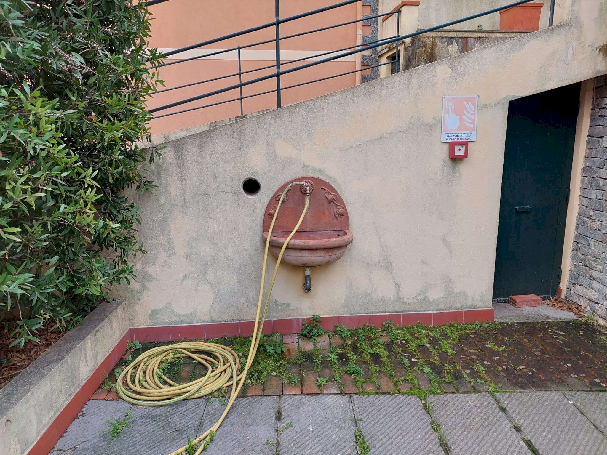whatsapp image 2023-03-01 at 09.47.54 - Box via Vernazza, Genova (zona Sturla) - foto 3
