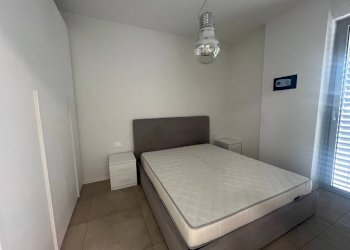 Camera da letto - Two-room apartment via Tonale, 5, Sondrio - photo 4