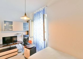 Camera da letto - Three-room apartment via Umberto Tagliabue, 89, Desio - photo 16
