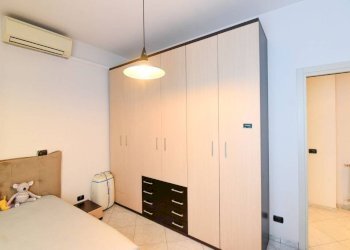 Camera da letto - Three-room apartment via Umberto Tagliabue, 89, Desio - photo 17