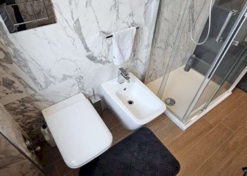 bagno - Trilocale via Massena, 93, Torino (zona Crocetta) - foto 36