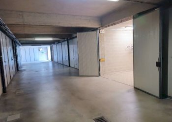 corridoio box - Box via Flora Pretegiani, 40, Venaria Reale - foto 6