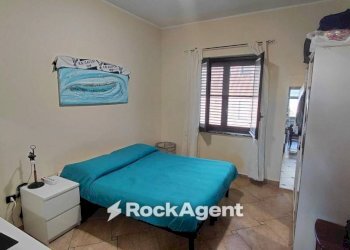 Camera da letto - Appartamento via Sirleto, 67, Catanzaro - foto 9