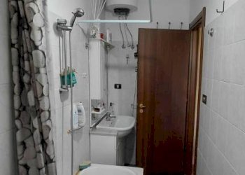 Bagno - Appartamento via Sirleto, 67, Catanzaro - foto 17