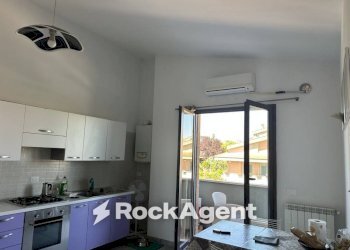 Cucina - Two-room apartment via Levante, 32, Città Sant'Angelo - photo 12