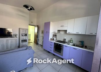 Cucina - Two-room apartment via Levante, 32, Città Sant'Angelo - photo 13