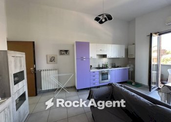 Cucina - Two-room apartment via Levante, 32, Città Sant'Angelo - photo 14