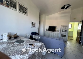 Salone - Two-room apartment via Levante, 32, Città Sant'Angelo - photo 20