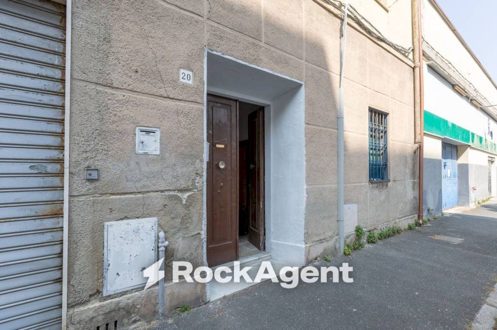 Ingresso - Casa indipendente via Giuseppe Bandi, 20, Livorno - foto 3