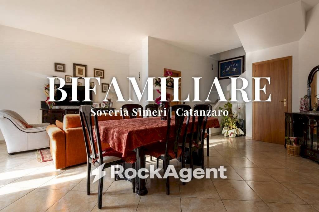 Salone - Villa via Roberto Niederer, Soveria Simeri - foto 1