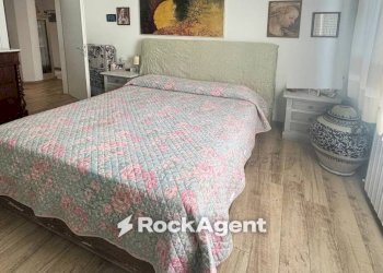 Camera da letto - Three-room apartment via Trento, Cecina - photo 12