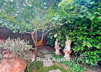 Giardino - Three-room apartment via Trento, Cecina - photo 28