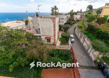 Vista - Villa via Vampolieri, 34, Aci Catena - foto 2