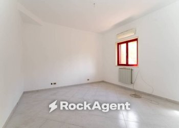 Camera da letto - Villa via Vampolieri, 34, Aci Catena - foto 19