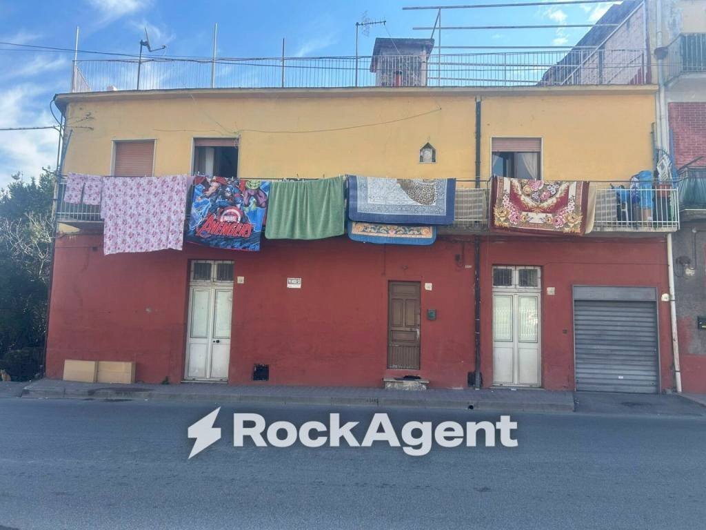 Facciata - Stabile - Palazzo via San Leonardo Zabatta, 15, Ottaviano - foto 3