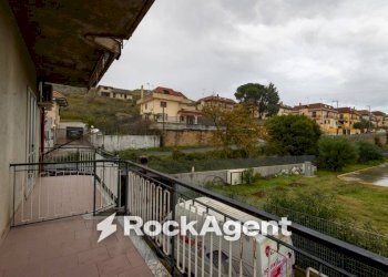 Balcone - Trilocale via Conti di Loritello, 9/B, Catanzaro - foto 35