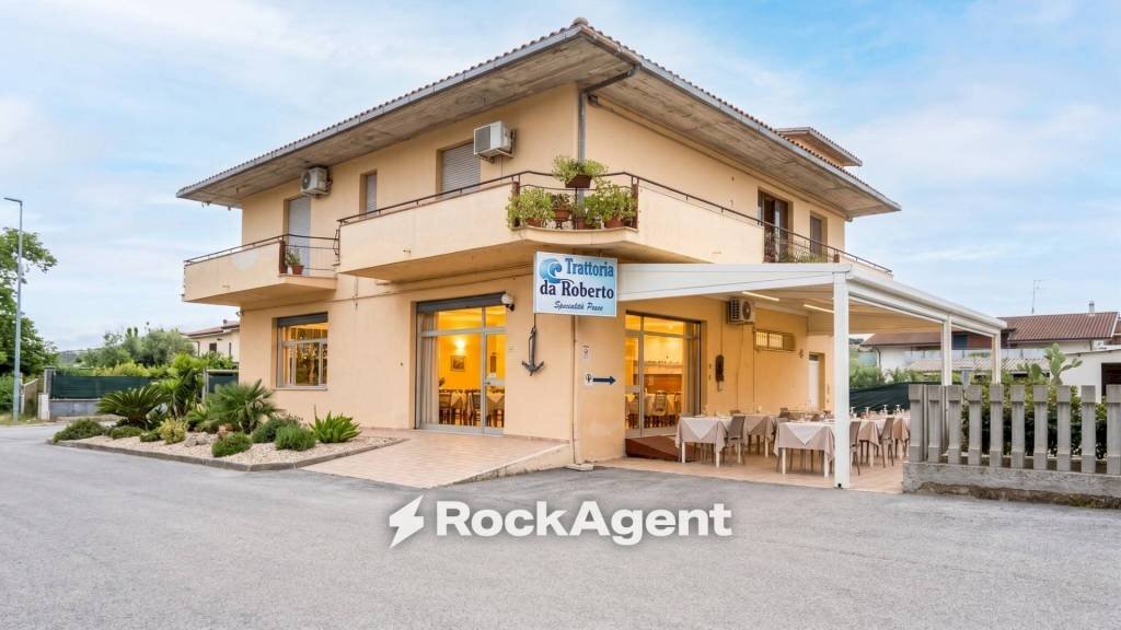 Facciata - Restaurant via Concezione, 33, Sant'Omero - photo 2