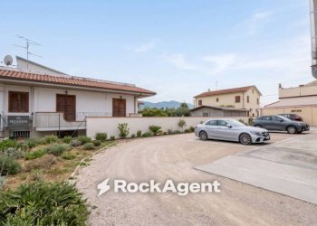 Posto macchina - Ristorante via Concezione, 33, Sant'Omero - foto 19