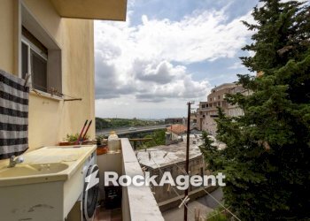 Terrazzo - Trilocale via Sant'Agostino, 1, Catanzaro - foto 10