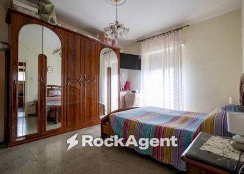 Camera da letto - Trilocale via Sant'Agostino, 1, Catanzaro - foto 25