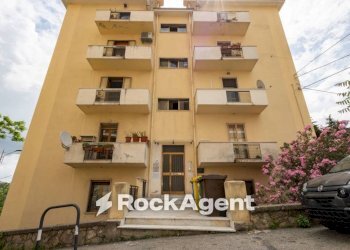 Facciata - Trilocale via Sant'Agostino, 1, Catanzaro - foto 39