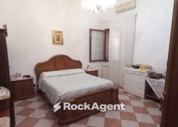 Camera da letto - Villa via Belvedere, 13, Sannicola - foto 8