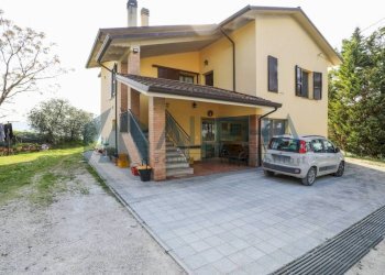 Facciata - Villa via Cesena, Longiano - foto 36
