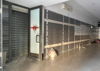 WhatsApp Image 2026-09-02 at 11.50.29 (2) - Commercial Premises Viale Abramo Lincoln, Caserta - photo 6