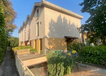6 - Villa a Schiera Strada Torchio 79C, Fontevivo - foto 2