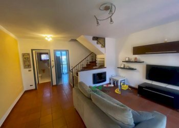 3 - Villa a Schiera Strada Torchio 79C, Fontevivo - foto 11