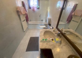 38 - Villa a Schiera Strada Torchio 79C, Fontevivo - foto 23