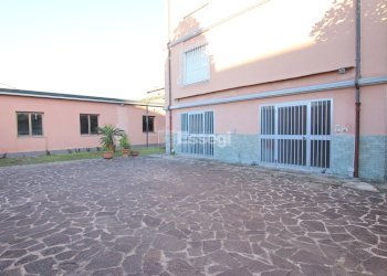 vendesi villa moderna con giardino provato luccaIM - Ufficio via Teresa Bandettini, Lucca - foto 19