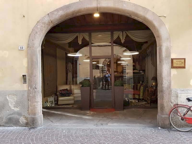 20190502_172556.jpg - Locale Commerciale Piazza San Michele, Lucca - foto 3
