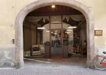 20190502_172556.jpg - Locale Commerciale Piazza San Michele, Lucca - foto 3