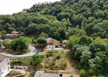 DJI_20250212000044_0033_D - Villa Via Filippo da Pietracuta 21, San Leo - foto 15