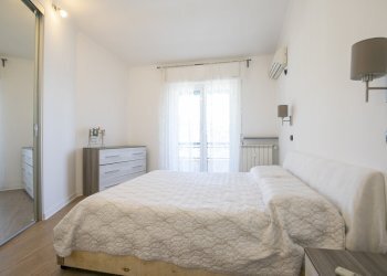 camera - Appartamento Via Enrico Hilyer Giglioli, Genova (zona Marassi) - foto 16