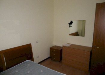 camera da letto - Appartamento Reggio nell'Emilia - foto 7