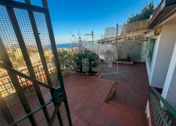terrazzo - Trilocale Strada Sen. Ernesto Marsaglia 20, Sanremo - foto 2