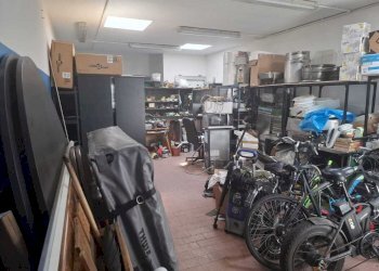 WhatsApp Image 2025-10-24 at 10.34.40.jpeg - Commercial Premises Via Archimede 4, Cinisello Balsamo - photo 12