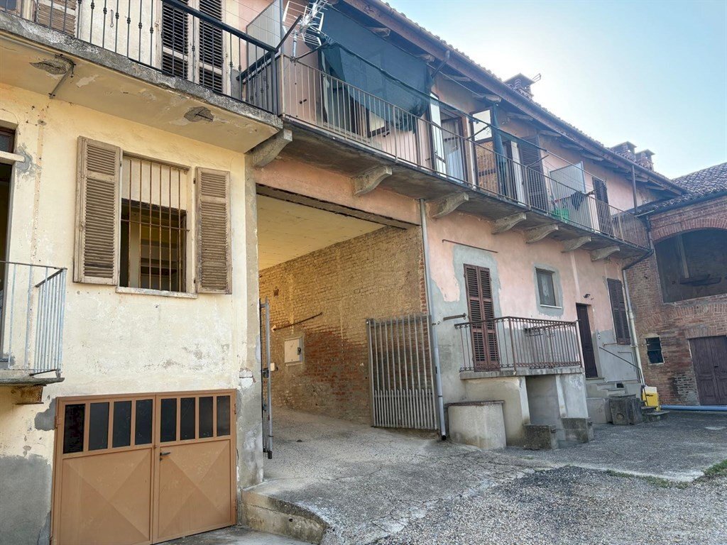 Semi-detached house Scurzolengo - photo 2