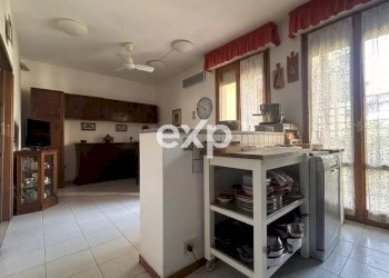 Apartment Via del Cittadino, Prato - photo 11