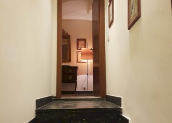 One-room apartment Vico dei Giustiniani, Genova - photo 8