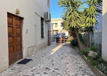 Bilocale Corso umberto 1, 362, Montesilvano - foto 1