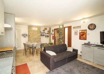 Casa semi indipendente Massimino - foto 1