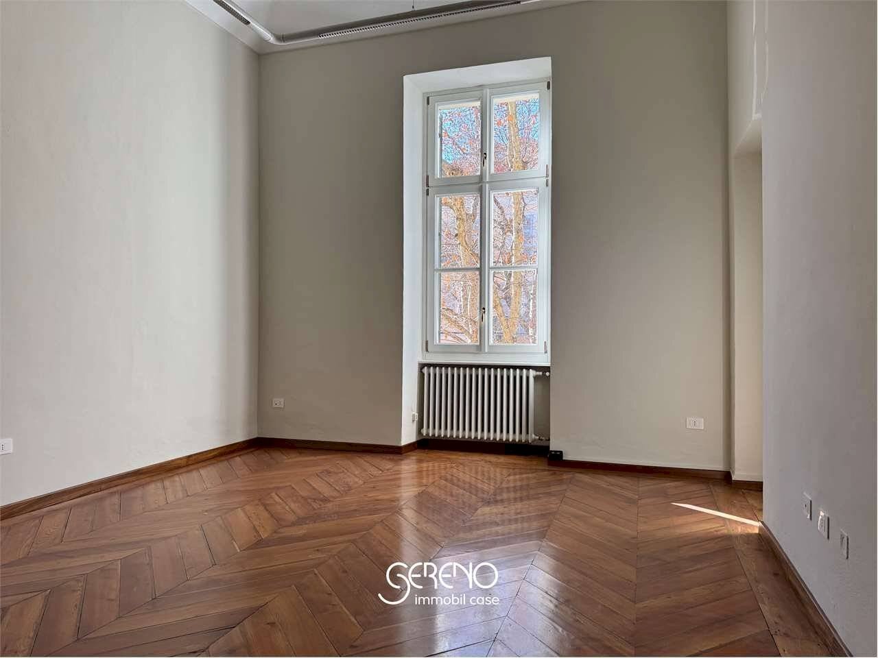 Office Piazza Galimberti, 11, Cuneo (neighborhood Centro Storico) - photo 1
